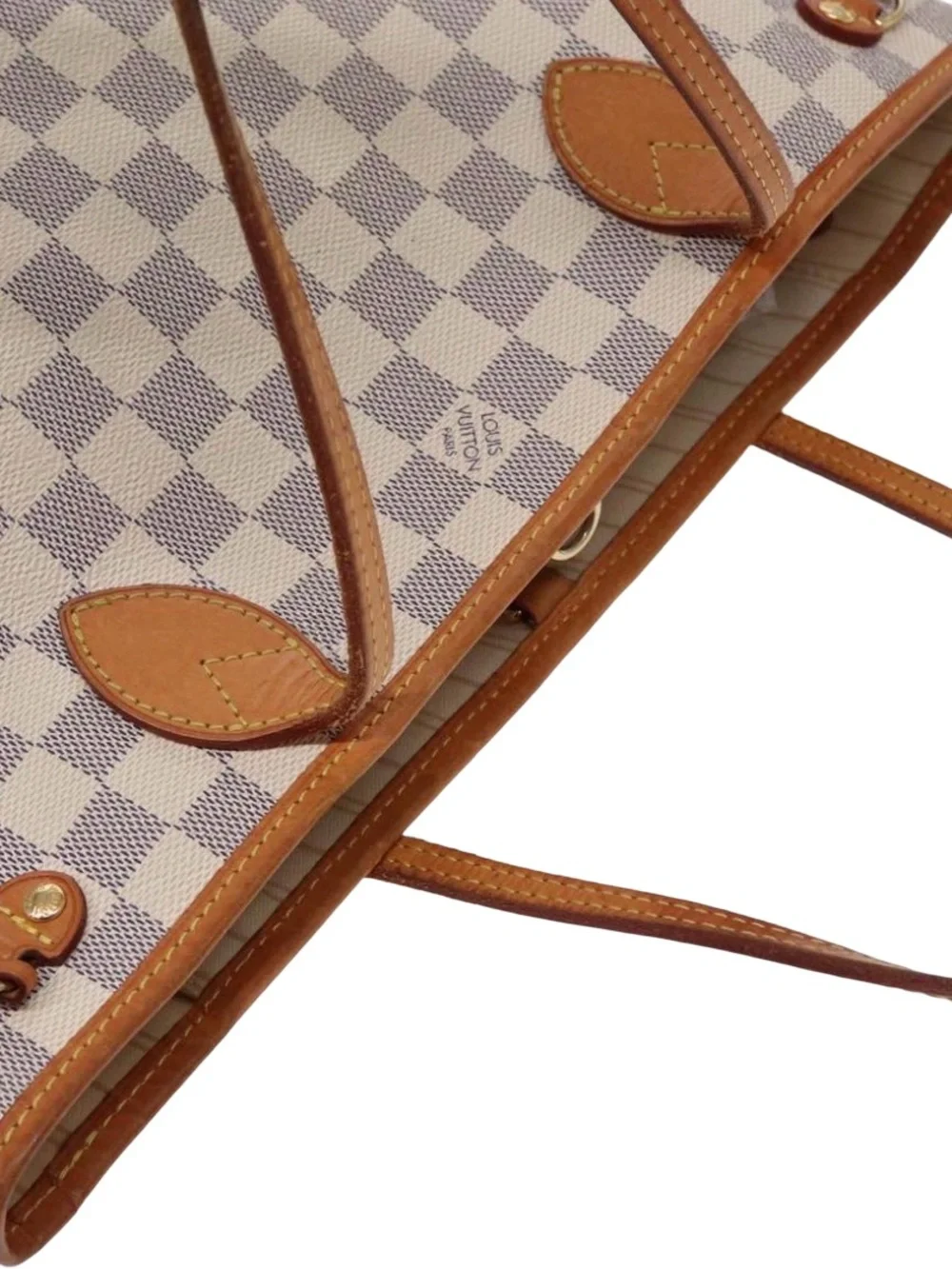 Louis Vuitton 100% canvas